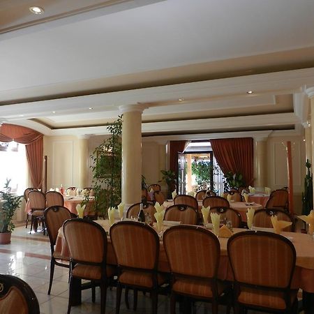 Guesthouse Ellite Pozarevac Ngoại thất bức ảnh
