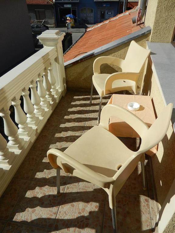 Guesthouse Ellite Pozarevac Ngoại thất bức ảnh